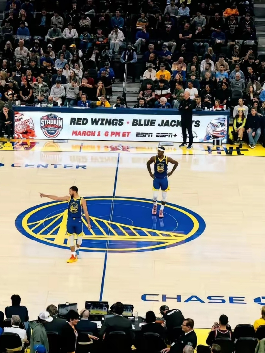 关于NBA总决赛第三战，骑士客场力克勇士扳回一城的信息